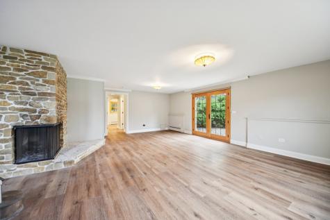 236 Monument Avenue Barrington IL 60010