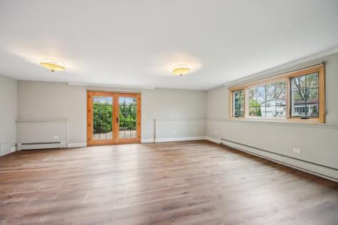 236 Monument Avenue Barrington IL 60010