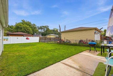 14323 Kostner Avenue Midlothian IL 60445