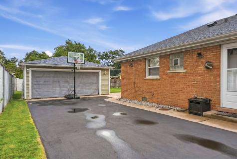14323 Kostner Avenue Midlothian IL 60445