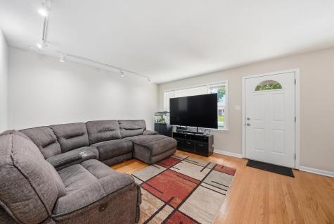 14323 Kostner Avenue Midlothian IL 60445