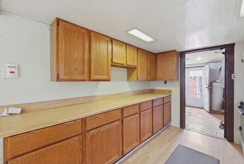 18301 Le Claire Avenue Country Club Hills IL 60478
