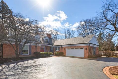 1115 Golfview Lane Glenview IL 60025