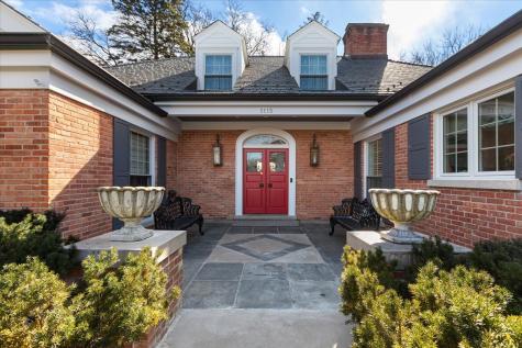 1115 Golfview Lane Glenview IL 60025