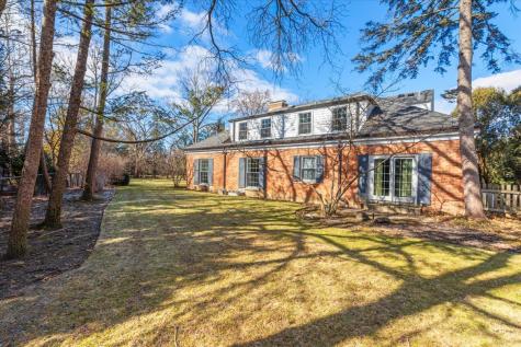 1115 Golfview Lane Glenview IL 60025