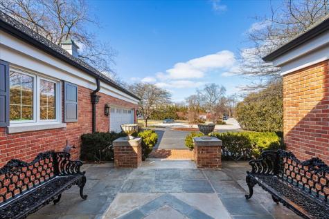 1115 Golfview Lane Glenview IL 60025