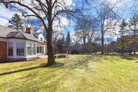 1115 Golfview Lane Glenview IL 60025