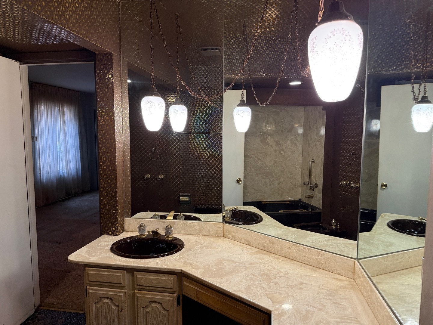 6247 North Kilpatrick Avenue Chicago IL 60646