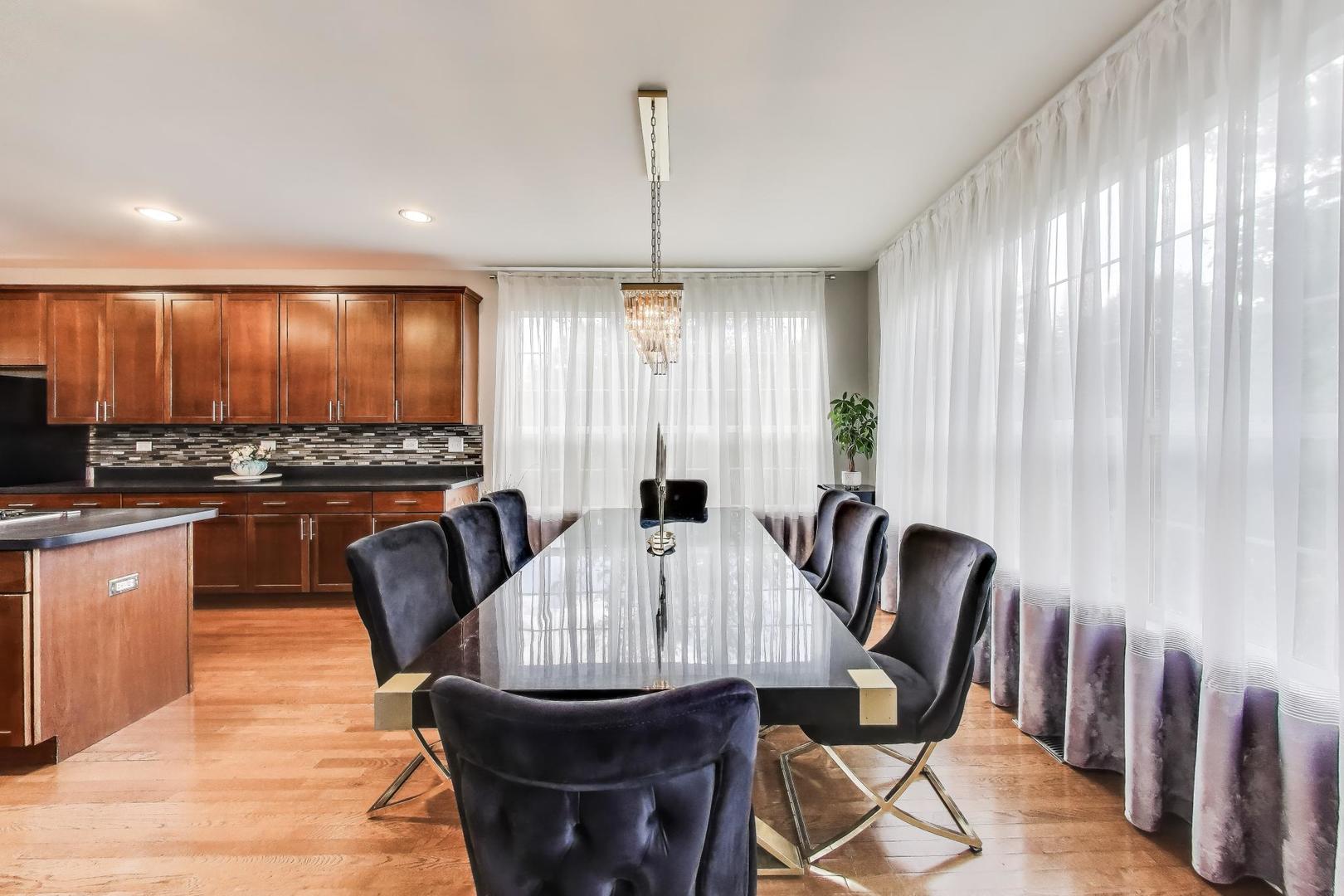 1361 Brentwood Trail Bolingbrook IL 60490