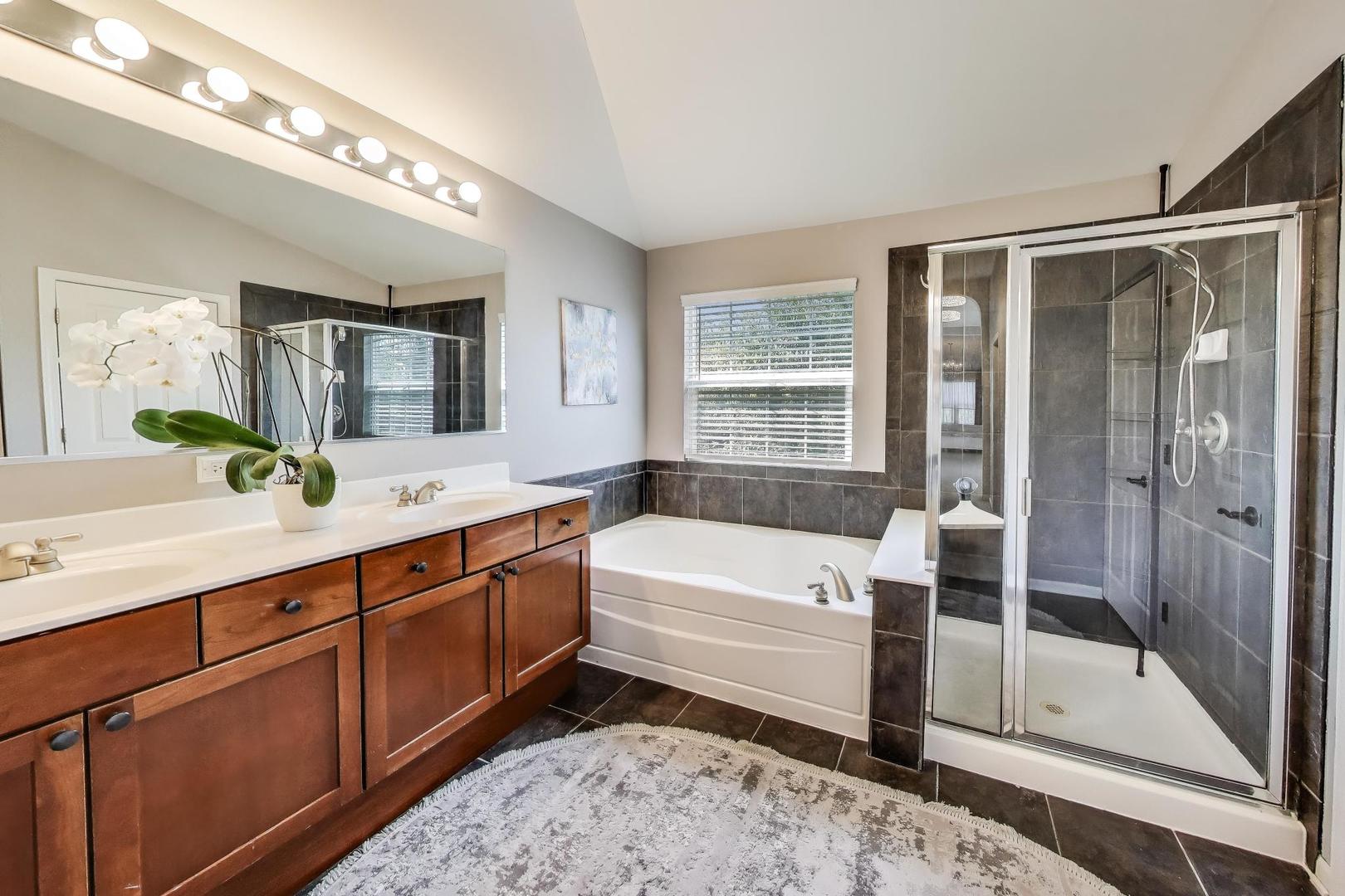 1361 Brentwood Trail Bolingbrook IL 60490
