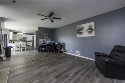 1995 West Meadowview Drive Round Lake IL 60073