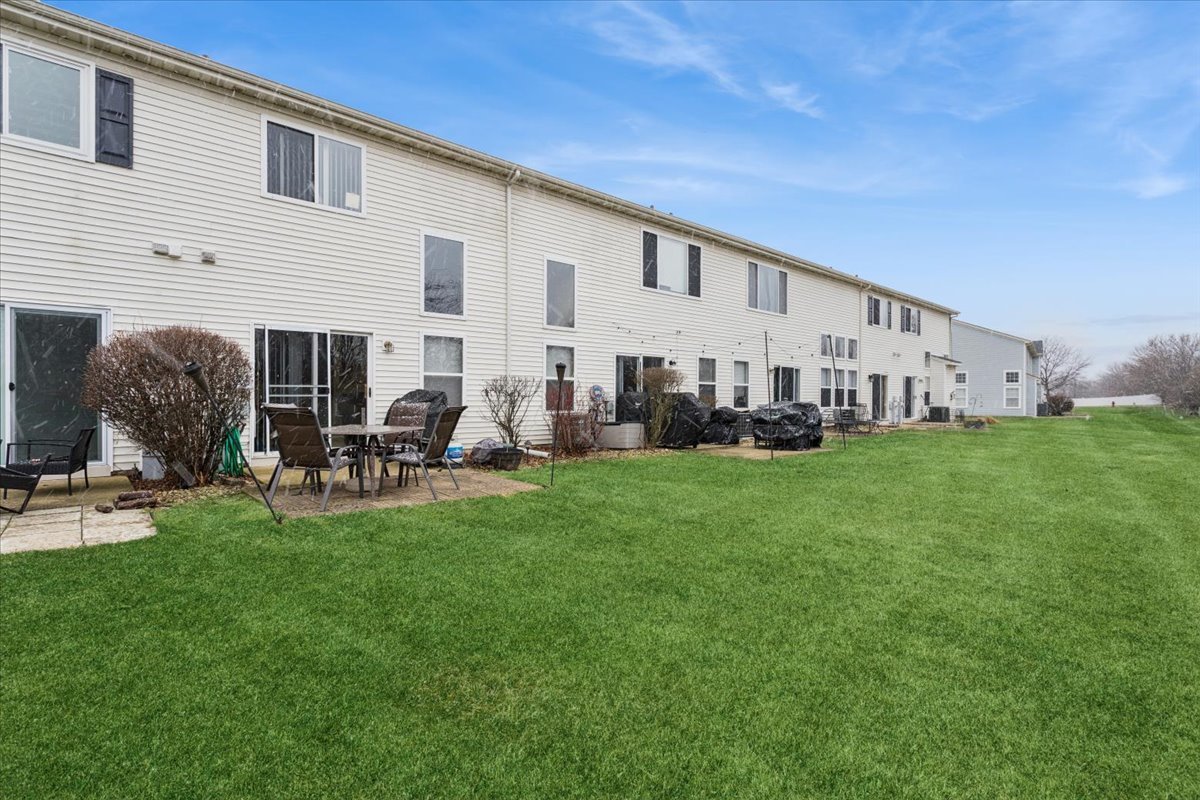 14902 West Victoria Crossing Lockport IL 60441