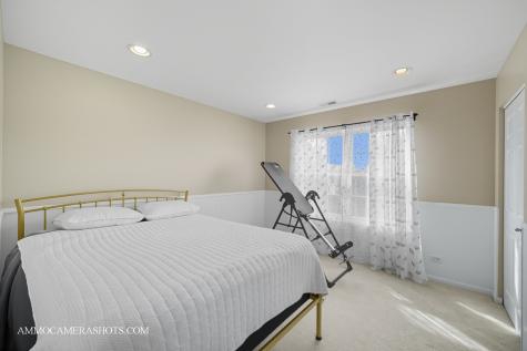 1142 Deerpath Road Aurora IL 60506