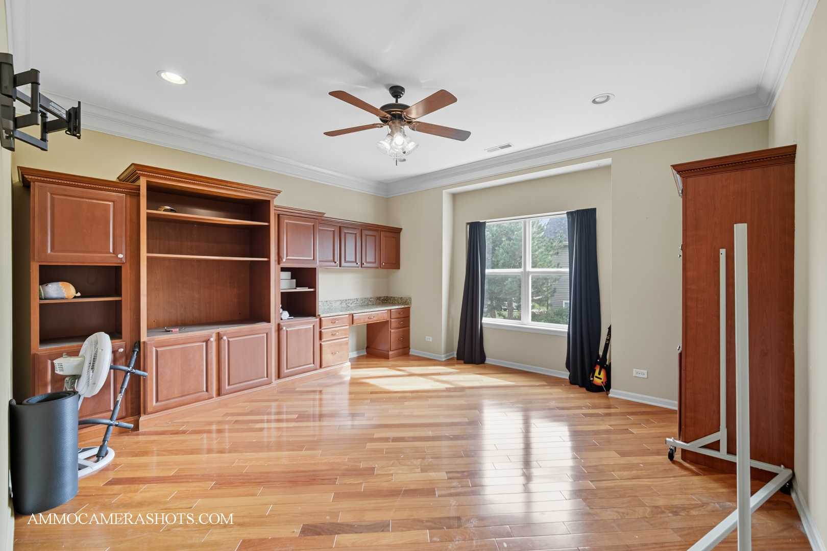 1142 Deerpath Road Aurora IL 60506