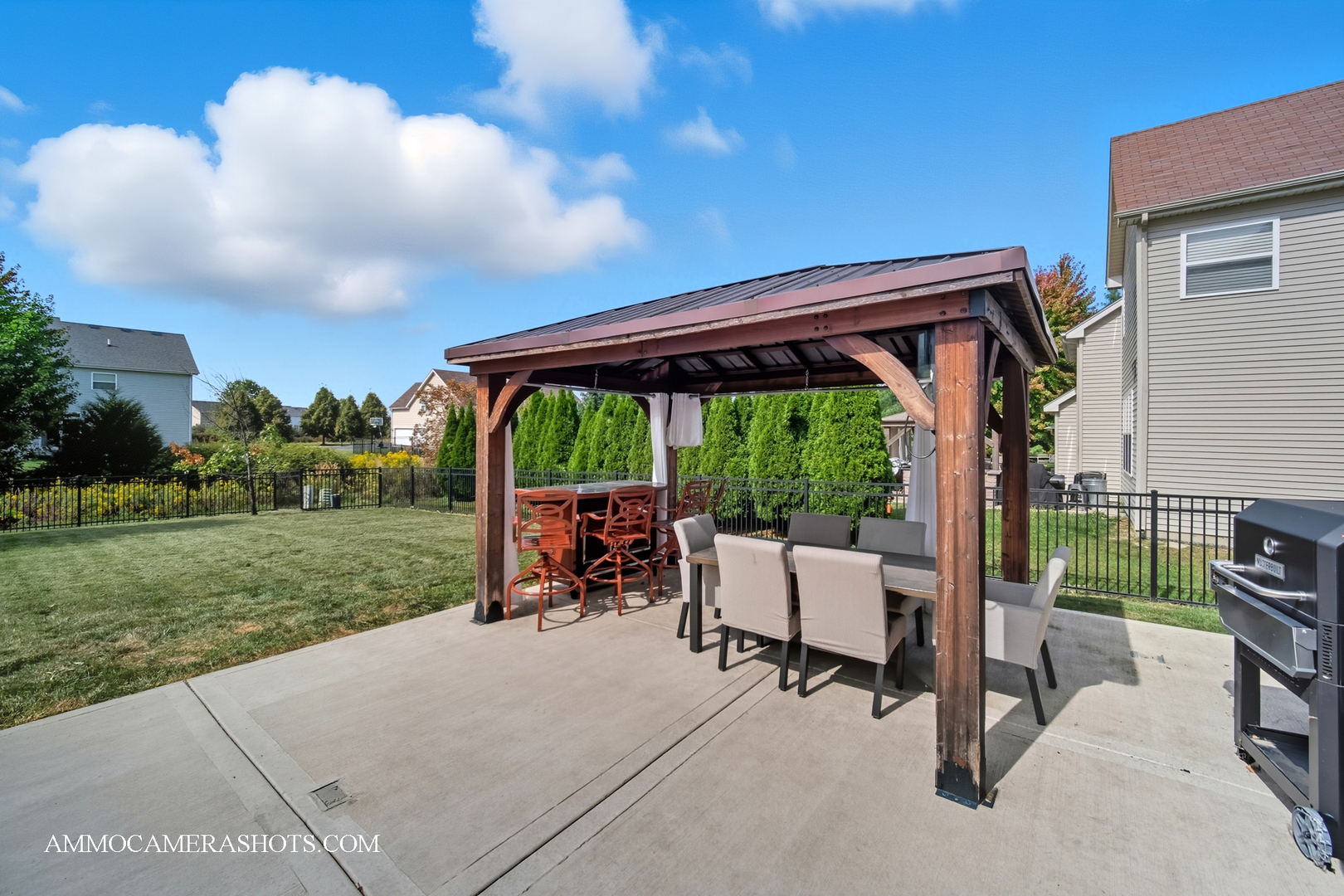 1142 Deerpath Road Aurora IL 60506