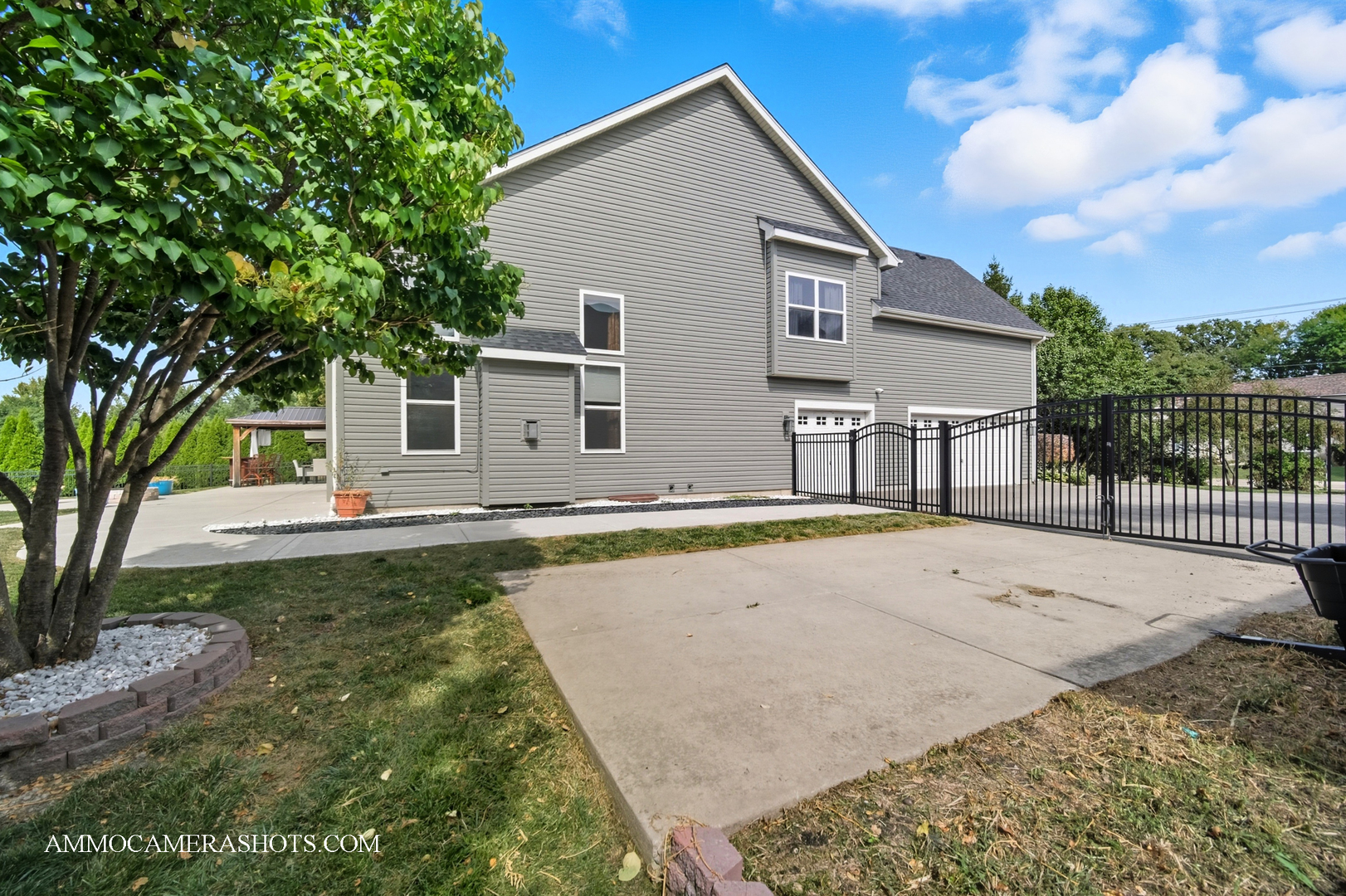 1142 Deerpath Road Aurora IL 60506