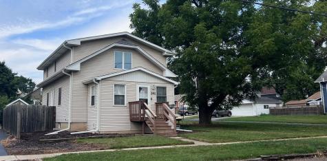 141 North Lord Avenue Carpentersville IL 60110