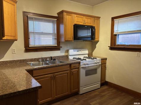 3316 Avenue Of The Cities Avenue Moline IL 61265