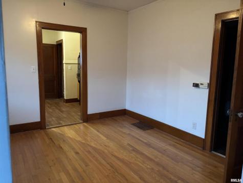 3316 Avenue Of The Cities Avenue Moline IL 61265