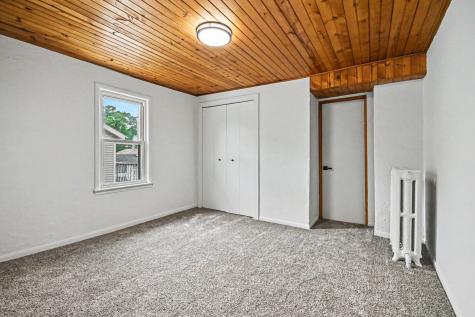 737 Lebanon Street Aurora IL 60505
