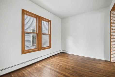 737 Lebanon Street Aurora IL 60505