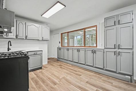 737 Lebanon Street Aurora IL 60505