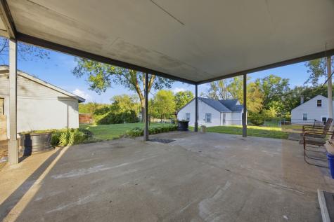 2812 20TH Street Rockford IL 61109