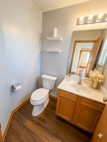 966 Forestview Way Antioch IL 60002