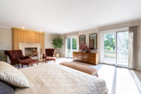 418 West County Line Road Barrington IL 60010