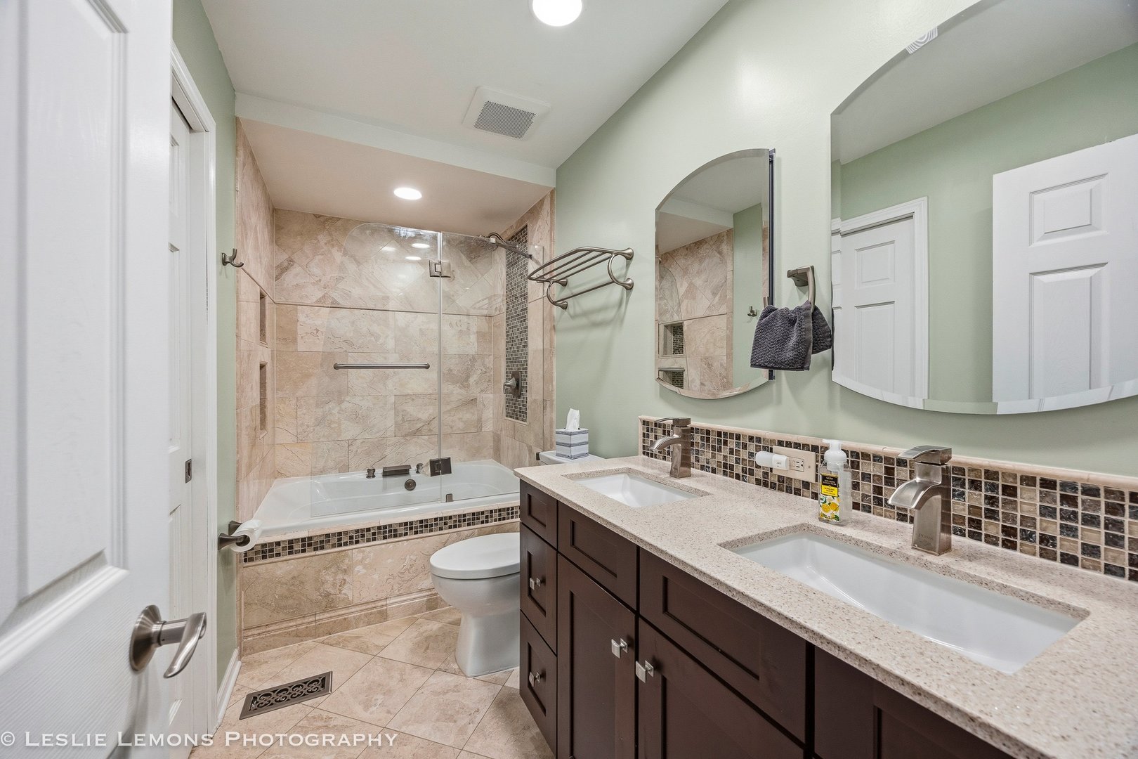 497 Sequoia Trail Roselle IL 60172