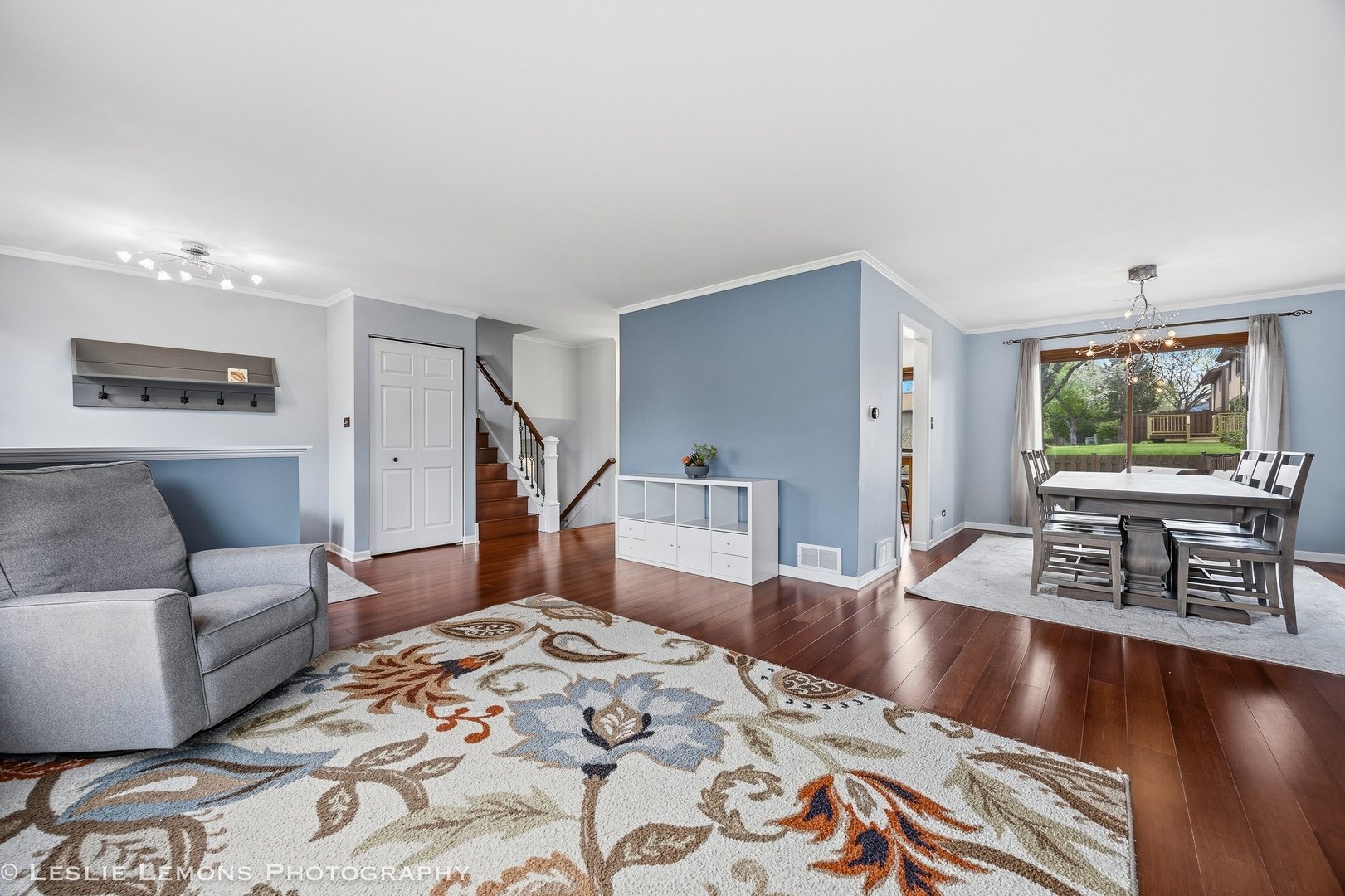 497 Sequoia Trail Roselle IL 60172