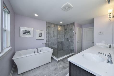 653 Riverbank Drive Geneva IL 60134
