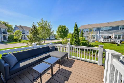 653 Riverbank Drive Geneva IL 60134