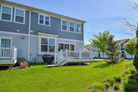 653 Riverbank Drive Geneva IL 60134