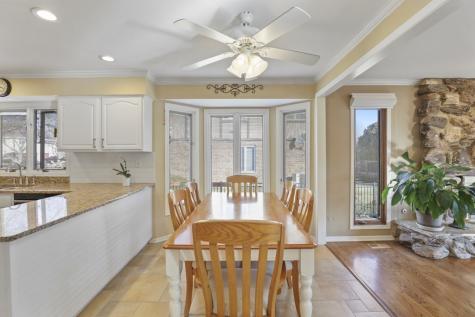 1227 North Ashley Lane Addison IL 60101