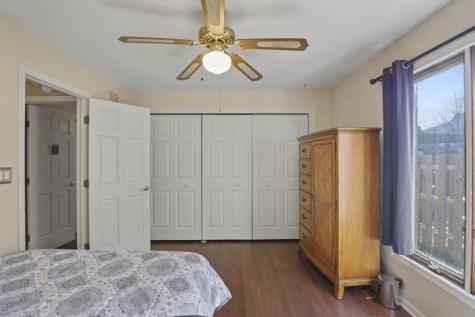 1227 North Ashley Lane Addison IL 60101