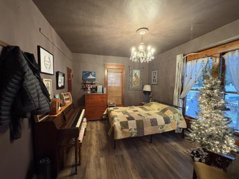 802 Paddock Avenue Ashton IL 61006