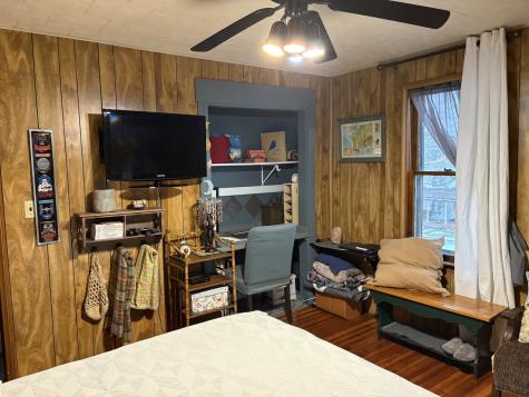 802 Paddock Avenue Ashton IL 61006