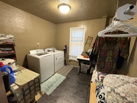 802 Paddock Avenue Ashton IL 61006