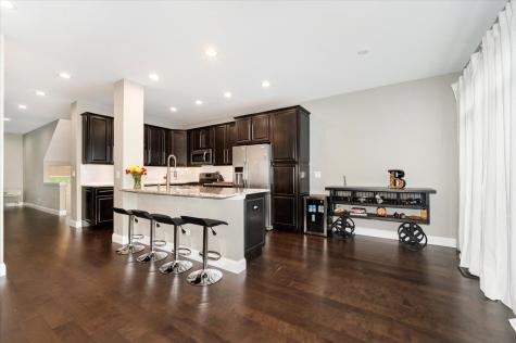 5564 Cloverdale Road Hanover Park IL 60133