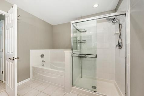 5564 Cloverdale Road Hanover Park IL 60133