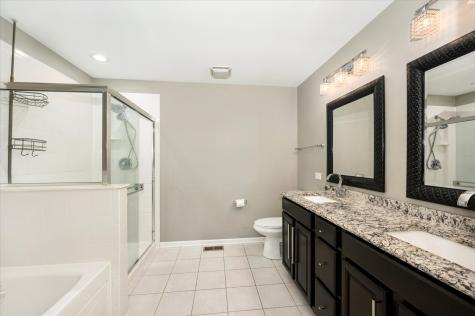 5564 Cloverdale Road Hanover Park IL 60133