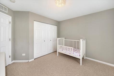 5564 Cloverdale Road Hanover Park IL 60133