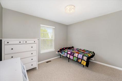 5564 Cloverdale Road Hanover Park IL 60133