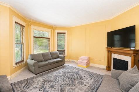 1035 Marquette Street Lasalle IL 61301