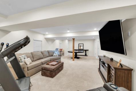 255 Midlane Drive Crystal Lake IL 60012