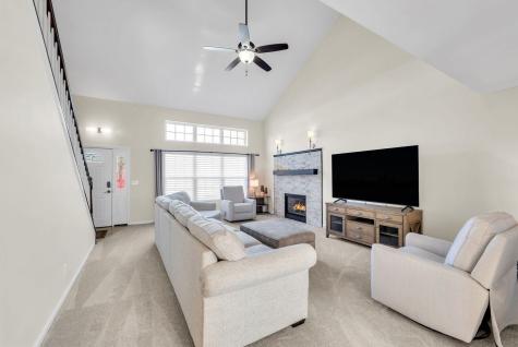 255 Midlane Drive Crystal Lake IL 60012
