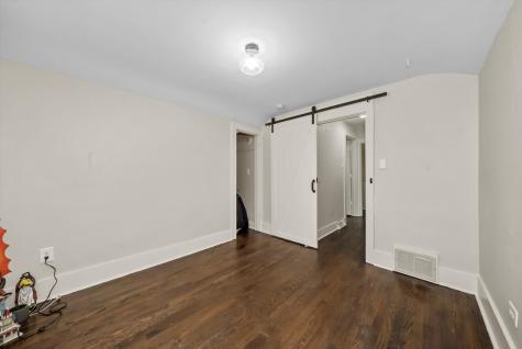 6514 Sinclair Avenue Berwyn IL 60402