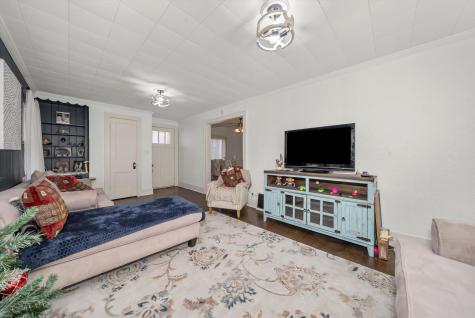 6514 Sinclair Avenue Berwyn IL 60402