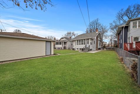 6514 Sinclair Avenue Berwyn IL 60402